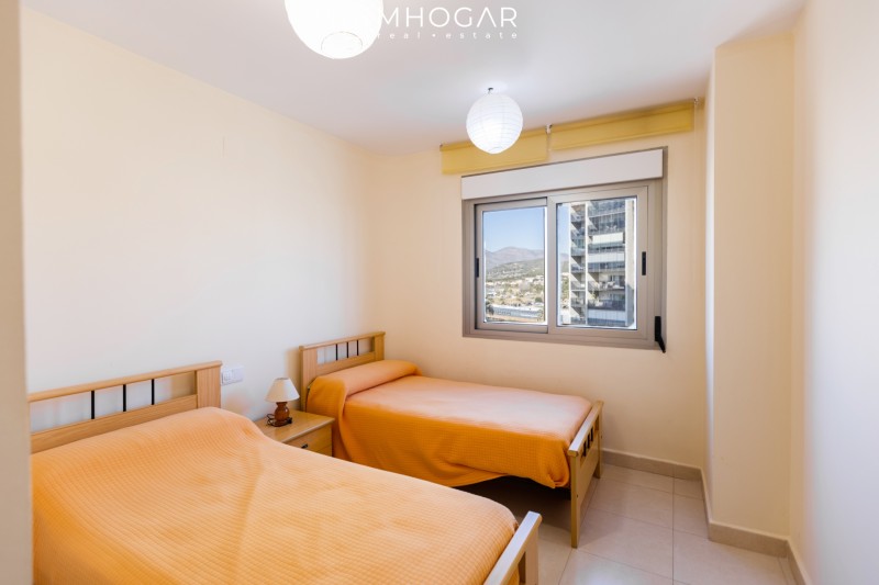 Calpe- Precioso apartamento ubicado en segunda linea de playa a la venta! 